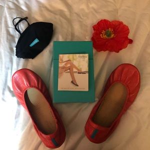 Tiek’s ballet flats